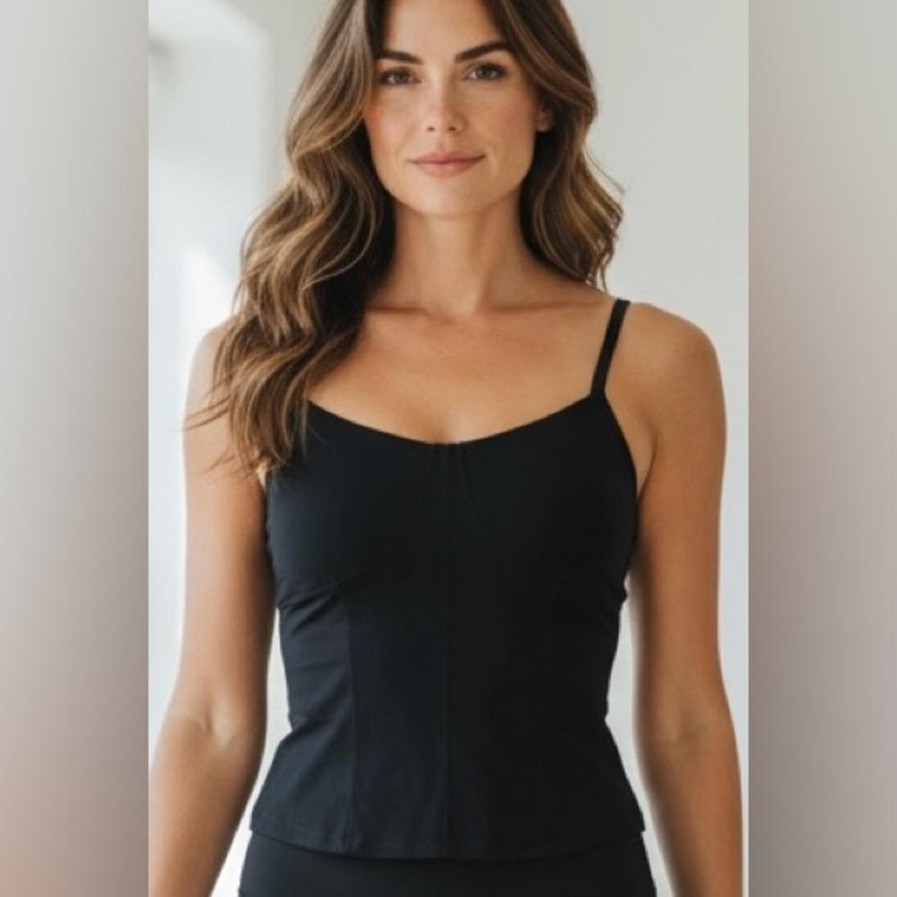 NWOT Savvi Black Tank with Shelf Bra for Support During Workouts. Size XL
